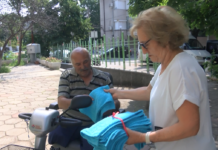 Ученици от ПГ „Св.Патриарх Евтимий“ дариха хавлии