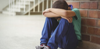 Учителите трябва да бъдат обучени да разпознават белезите на агресия и насилие сред децата