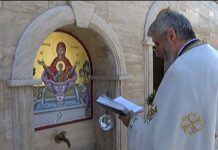 Осветиха нови чешми в асеновградския храм „Св.Архангел Михаил”