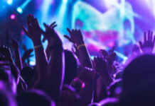 От днес дискотеките, нощните клубове и пиано-баровете могат да възобновят дейността си