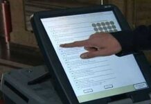 Проблем с машината в Долни воден – решават дали да се премине към гласуване с хартиени бюлетини