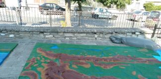 Възстановиха емблематична географска карта в двора на ОУ „Панайот Волов“ в кв. „Долни Воден“