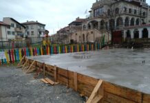 Ремонт на детската площадка в кв. „Изток“