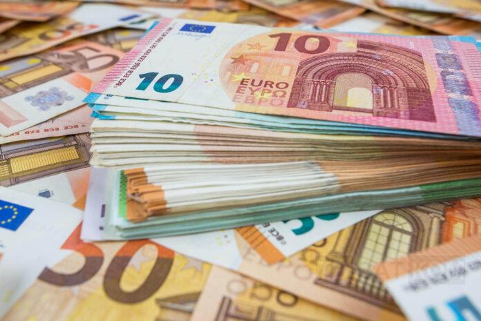 Евробанкноти