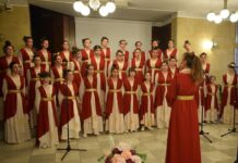 Великденски концерт изнесе хор „Евмолпея” в Асеновград