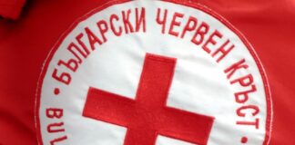 БЧК Асеновград стартира акция за събиране на дрехи за кризисен резерв