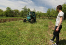 ДФЗ финансира инвестициите на 880 млади фермери