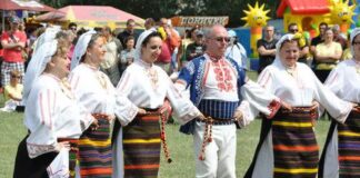 Фестивал „На Петровден с хоро”