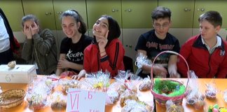 2000 лв. в помощ на Йоана събраха от благотворителен базар учениците от ОУ „Христо Ботев“ в Асеновград /снимки/