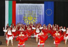 Високи отличия за възпитаниците на музикалната школа Станимака и ФС ”Детска песен – Надежда Хвойнева „ в Хисаря