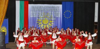 Високи отличия за възпитаниците на музикалната школа Станимака и ФС ”Детска песен – Надежда Хвойнева „ в Хисаря