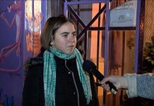 Коледна украса за децата и младежите от ЦНСТДМ даряват асеновградчани, в събота ще украсяват оградата с гирлянди и коледни топки