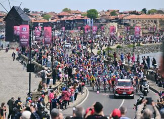 Старт на Giro d’Italia – колоездачите потеглиха от Несебър, в неделя са в Пловдив