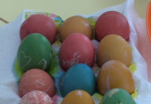 Красиви великденски яйца боядисаха днес децата от ДГ „Асенова крепост”