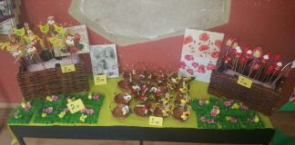 Благотворителен базар „Шарен Великден”