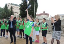 Възпитаниците на СУ „Св. Княз Борис I” – най-бързи в ученическата щафета