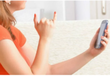 Изграждат дигитални продукти за глухи и сляпо-глухи хора