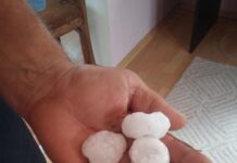 Градушка колкото топки за голф падна в асеновградското с. Златовръх