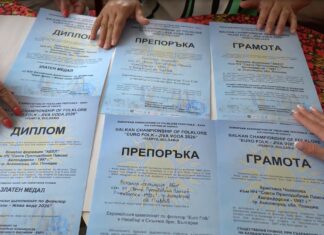 ВФ „Абел“ с поредни отличия от конкурсни фестивали в Хисаря и Хасково