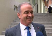 При 100% обработени протоколи: Христо Грудев – 12 131 гласа, Емил Караиванов – 9 422 гласа