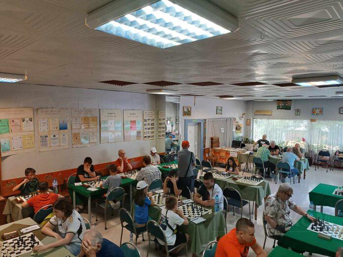 Игралната зала