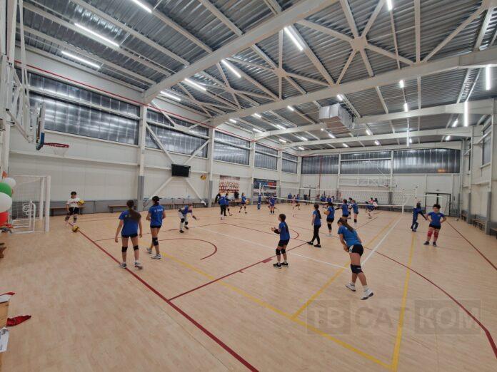 IMG-4b549dbcbbdef064756c773b91e5dd44-V