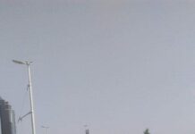 Обновяват знамената на моста до Панаира в Пловдив