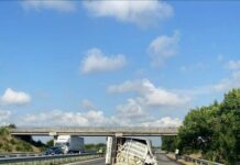 Обърнат тир затвори участък от АМ Тракия