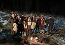 Празнично настроение с коледари от кв. „Горни Воден“