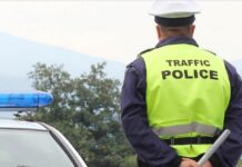 Полицията охранява изборния ден