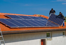 Болницата и библиотеката в Асеновград със свои фотоволтаични системи фотоволтаични панели