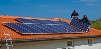 Болницата и библиотеката в Асеновград със свои фотоволтаични системи фотоволтаични панели