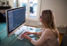 България е на първо място в ЕС по дял на жените, работещи в ИТ сектора