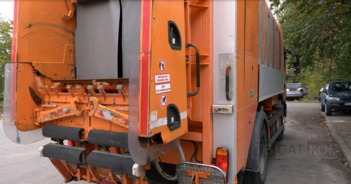 камион сметовоз