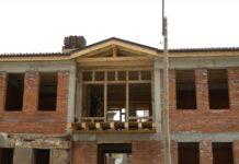 Търсят изпълнител за II етап от реставрацията на Караалановото училище