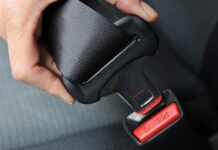 Акция срещу водачи и пътници без колани