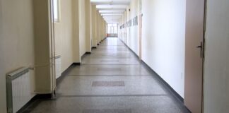 Множество училища в Пловдивско получиха заплахи за поставени взривни устройства