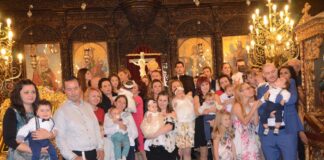 Знеполският епископ Арсений кръсти 60 деца