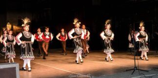 Децата на Куклен обраха овациите на Международен фестивал