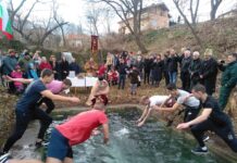 Вилиян Райчинов хвана кръста в град Куклен