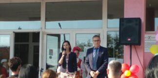 375 ученици днес прекрачиха прага на СУ „Отец Паисий“ в град Куклен