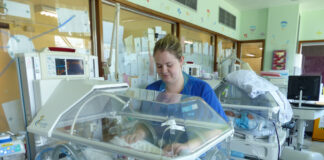 Нова апаратура в болниците, в полза на детското здравеопазване