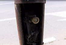 Липсващи капаци от стълбовете на уличните лампи – масова практика в Асеновград