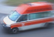 Пожарникар загина, а други двама пострадаха при пътен инцидент с пожарен автомобил край Куклeн