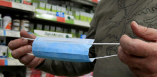 Ананиев отмени заповедта за задължителните маски