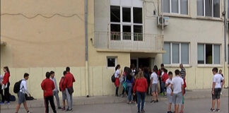 Четвъртокласници от Асеновград определиха матурата по български език като изключително лесна