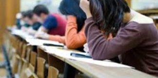 Седмокласници и десетокласници на матура по БЕЛ утре