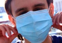 От утре, 12 април, носенето на защитна маска или друго средство, покриващо носа и устата, е задължително