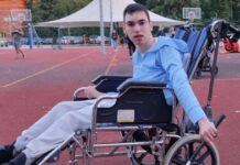 Коледен благотворителен базар в подкрепа на Михаил Кашидов – Мишо