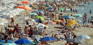 Близо 5 млн. чуждестранни туристи са посетили България от януари до юли